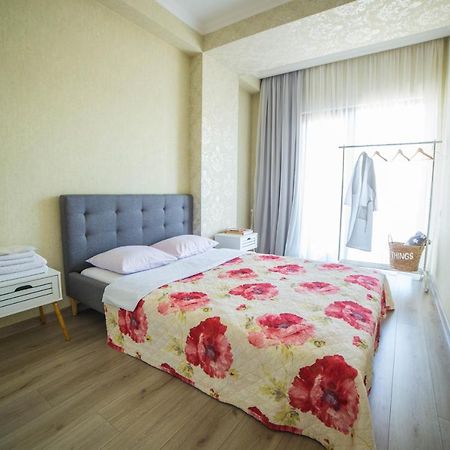 Comfy Apartment Tbilisi ภายนอก รูปภาพ
