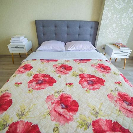 Comfy Apartment Tbilisi ภายนอก รูปภาพ