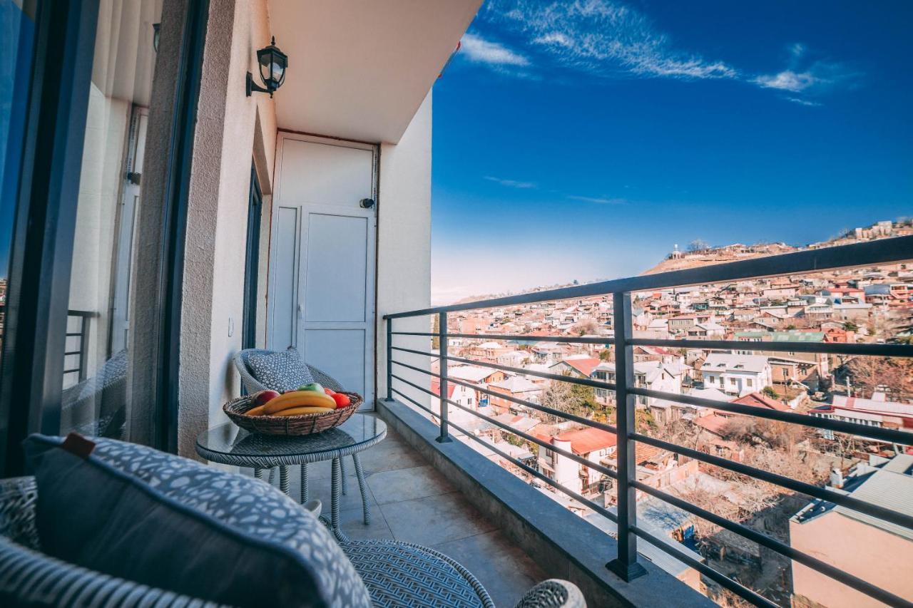 Comfy Apartment Tbilisi ภายนอก รูปภาพ