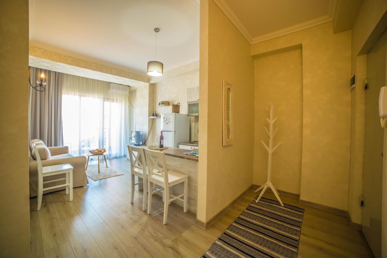Comfy Apartment Tbilisi ภายนอก รูปภาพ